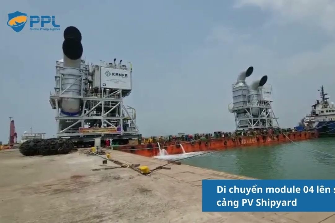 Bắt đầu di chuyển module 04 tại cảng PV Shipyard