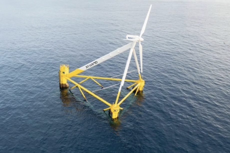 Turbine gió nổi đầu tiên sử dụng neo sản xuất điện