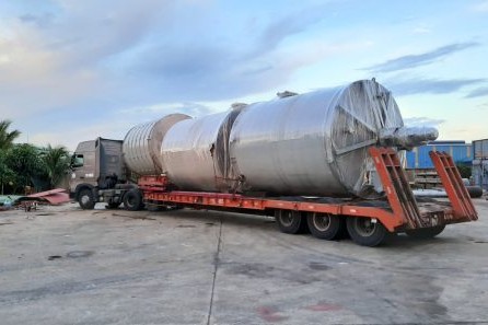 5+ điều bạn cần biết về xe chở hàng quá khổ, quá tải