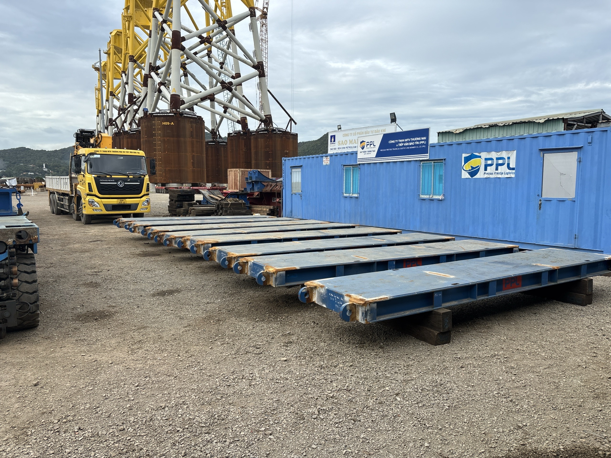 bdb2f4027a44fb1aa255