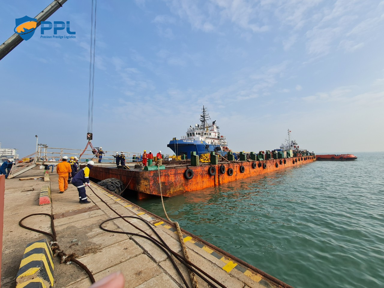 du-an-loadout-pv-shipyard-1