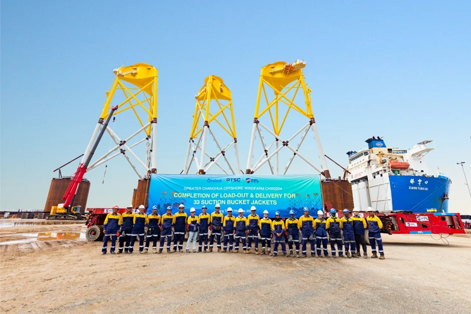 Đội ngũ PPL tại dự án điện gió Greater Changhua 2b & 4 (Đài Loan) – một trong những cột mốc khẳng định năng lực vận hành và tổ chức của PPL trong lĩnh vực logistics siêu trường, siêu trọng.