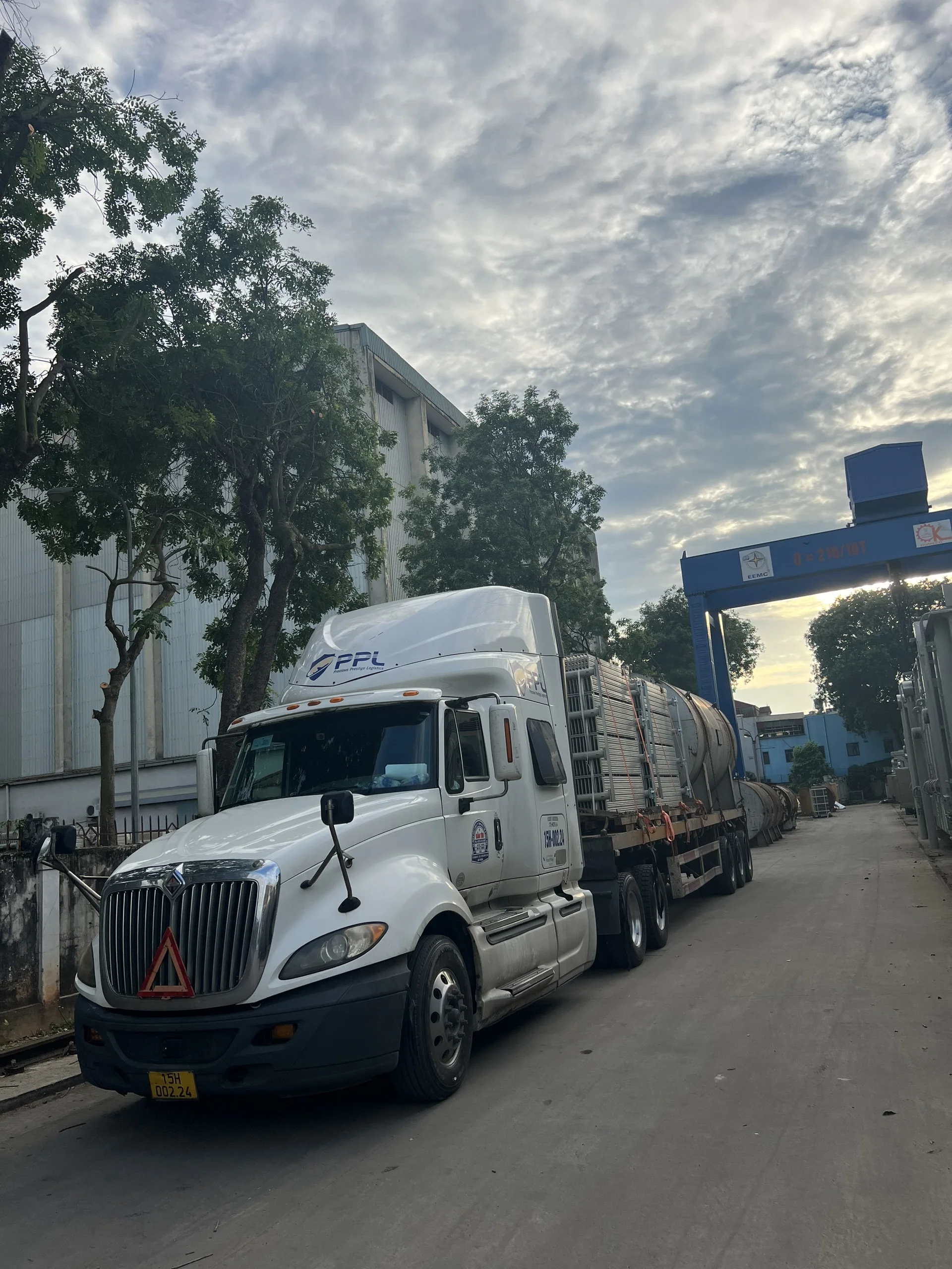 z5484882424844-76697c56109370501ced026b862c4bb2