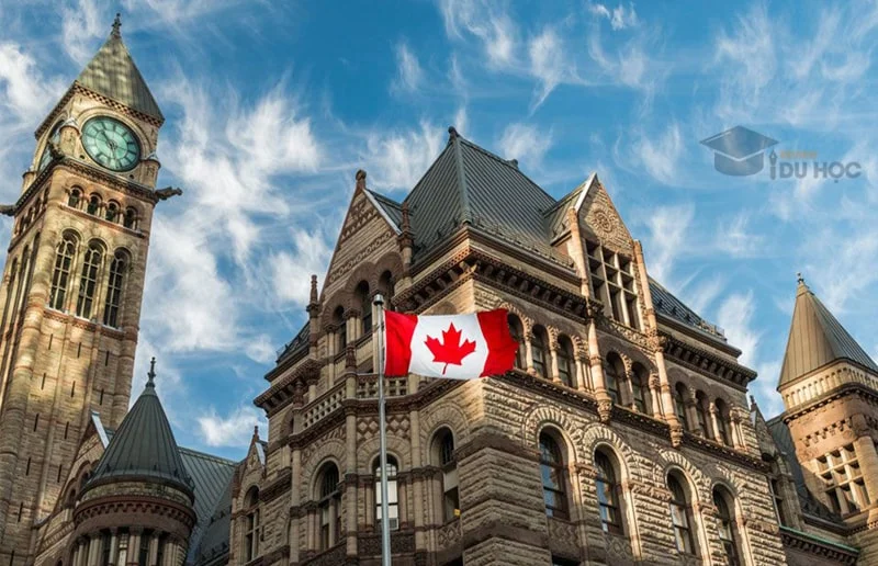 he-thong-giao-duc-o-canada