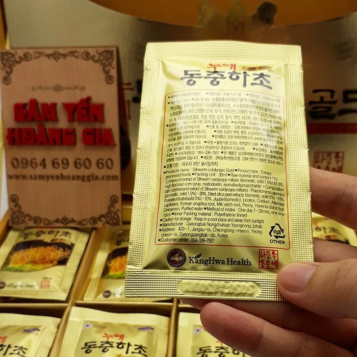 -dong-trung-ha-thao-han-quoc-hop-go-rua-vang-60-goi-sam-yen-hoang-gia1_d6d1b14e2ac2494eb94d2a99d218882a