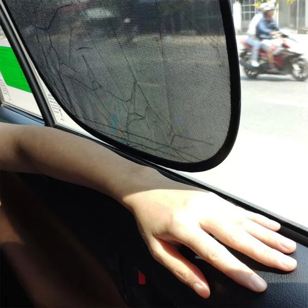 Miếng Dán Chống Nóng Kính Ô Tô Tự Gấp slide 2