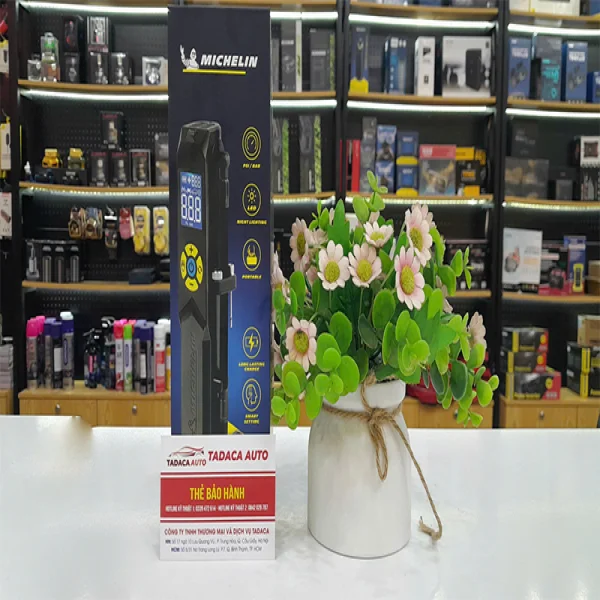 Bơm Lốp Ô Tô Không Dây Michelin 3321 Cao Cấp slide 2