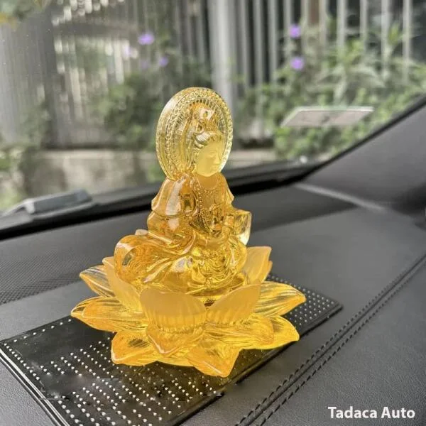 Tượng Phật Quan Âm Ngự Đài Sen Để Ô Tô slide 4