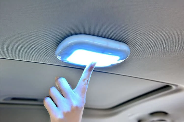 Đèn Led Ốp Trần Ô Tô Đa Năng