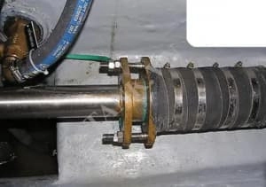 Ống làm kín bị rò rỉ và ăn mòn