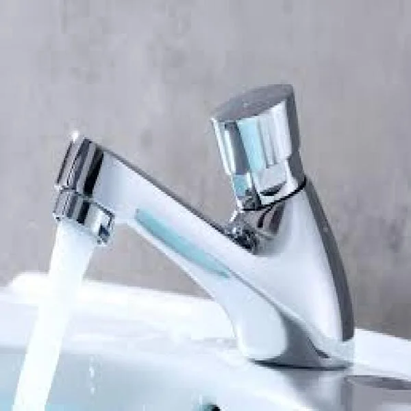 Đại lý vòi nước