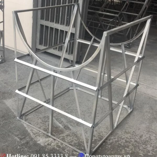 Giá đỡ bồn nước inox