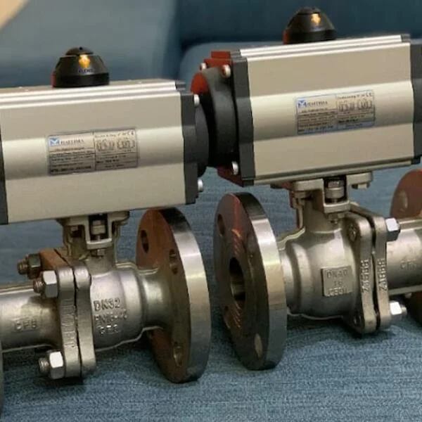 Ball valve for compressed air