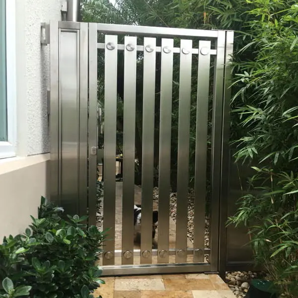 Giới thiệu về cửa inox