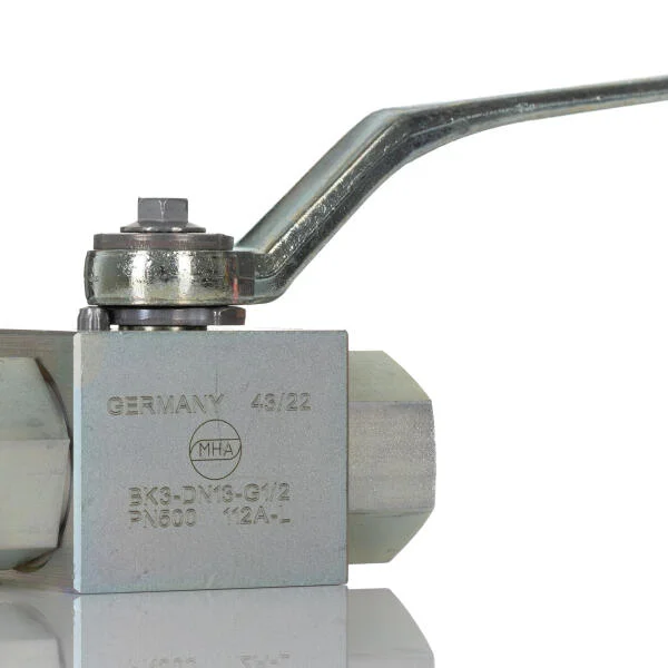 Hydraulic ball valve