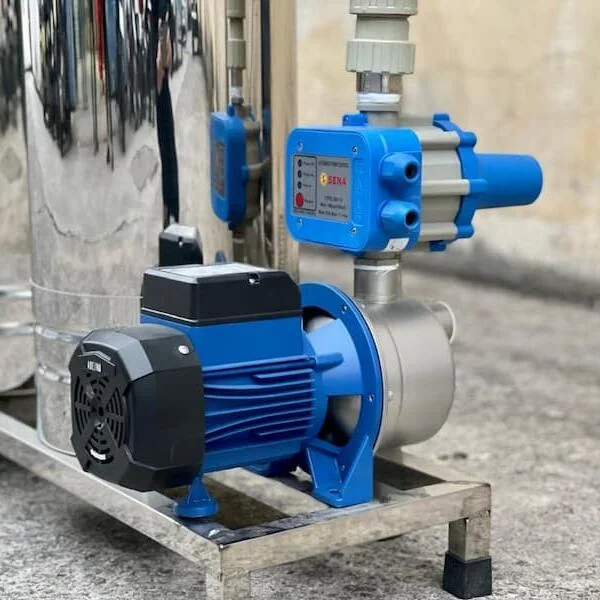 Máy bơm nước lên nước yếu