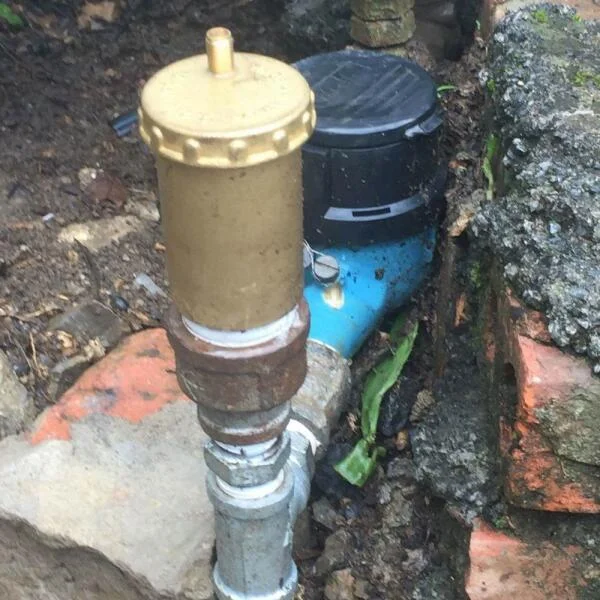 Xả Air Đường Ống Nước