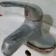 Vòi nước bị gỉ