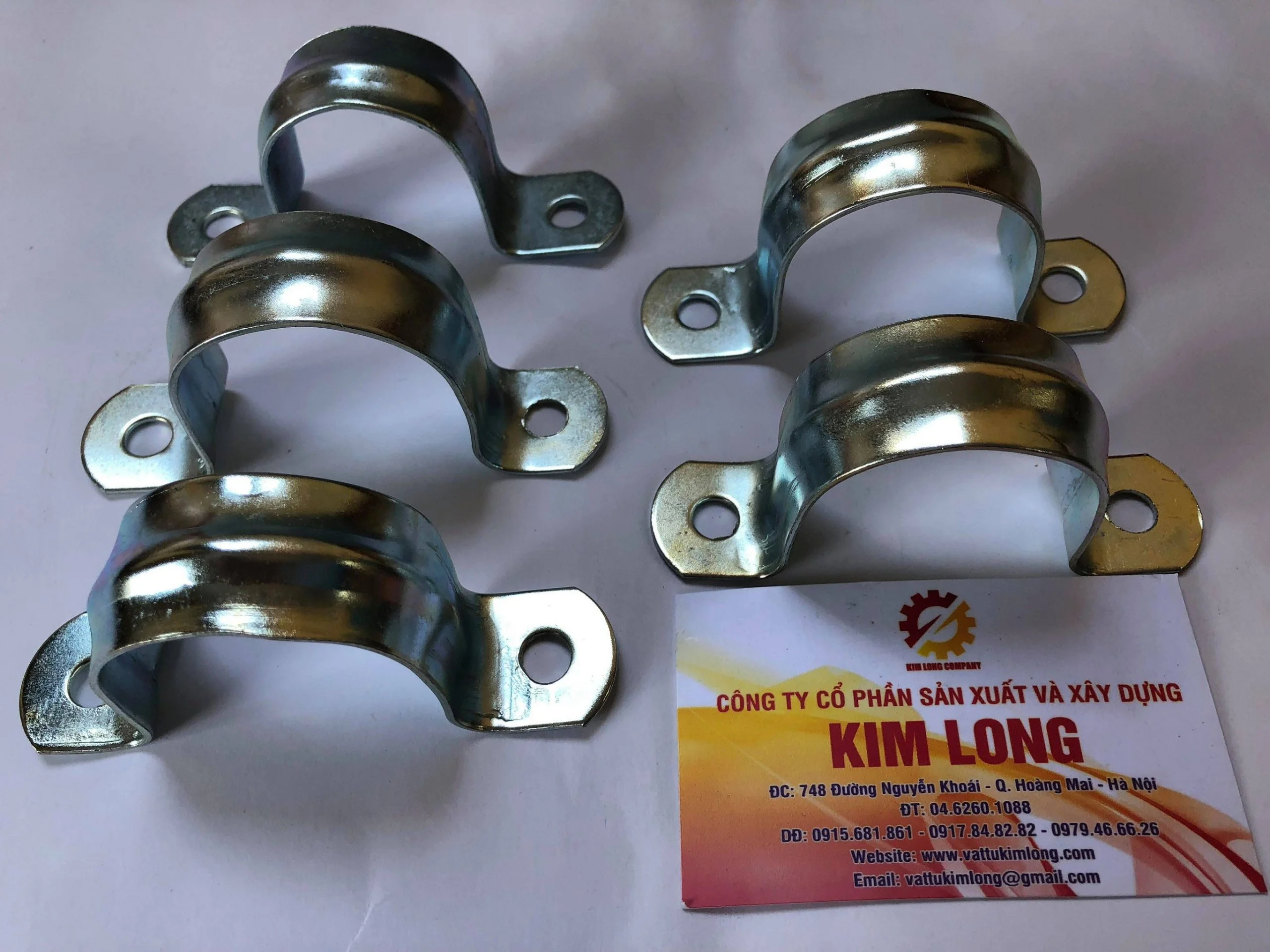 Chất liệu phổ biến để sản xuất Đai inox ôm ống