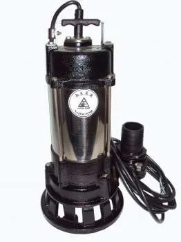 Máy bơm hút nước 