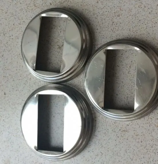 nhan-lam-inox-theo-yeu-cau (2)