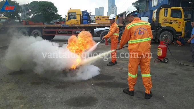 MJC đã có buổi tập huấn định kỳ về chính sách, pháp luật an toàn lao động, phòng cháy chữa cháy