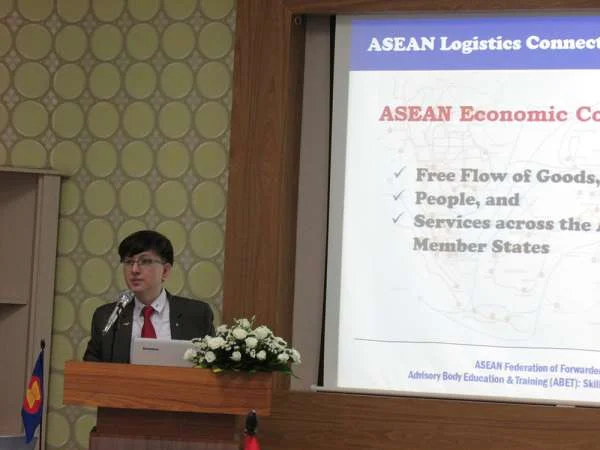 Hội thảo “Đào tạo nguồn nhân lực logistics tiêu chuẩn AFFA”