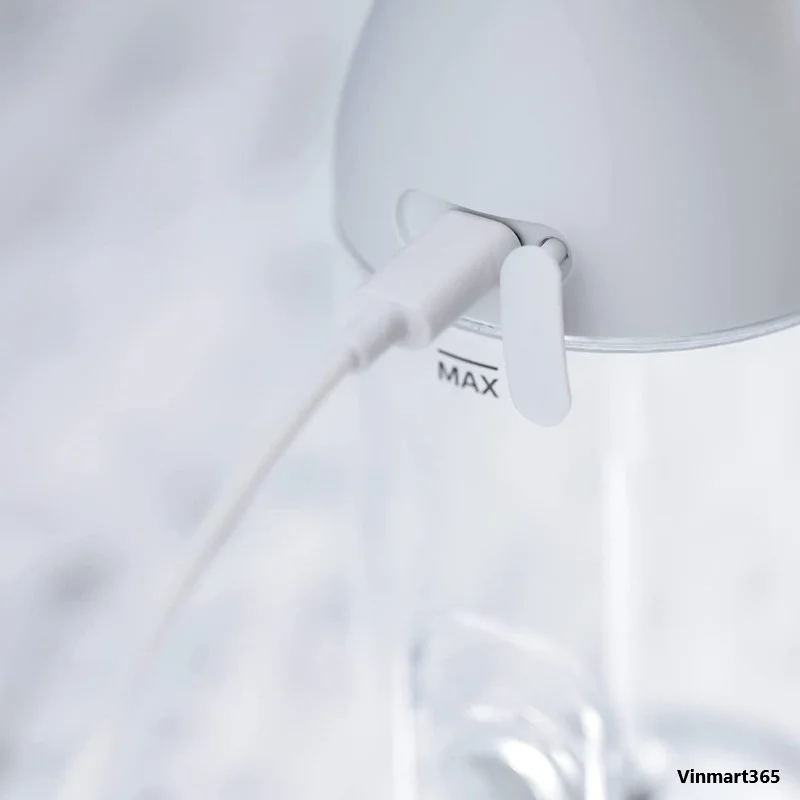 máy tăm nước cầm tay