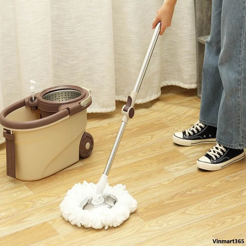Bộ cây lau nhà Lock&Lock Compact Spin Mop ETM466