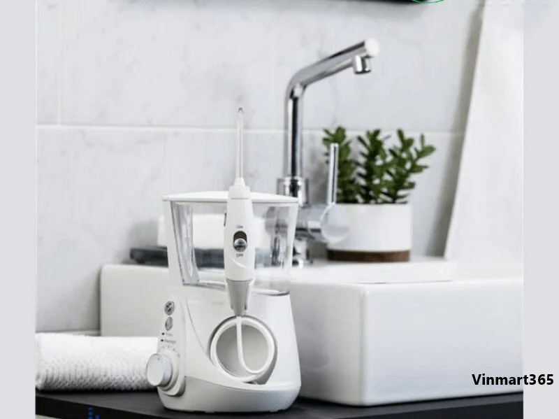 Waterpik WP-660 trang bị đầu phun đa năng