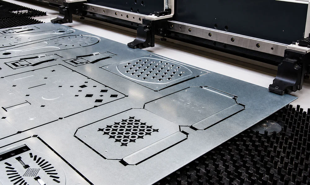 thong-so-ky-thuat-cua-may-cat-cnc-laser-6