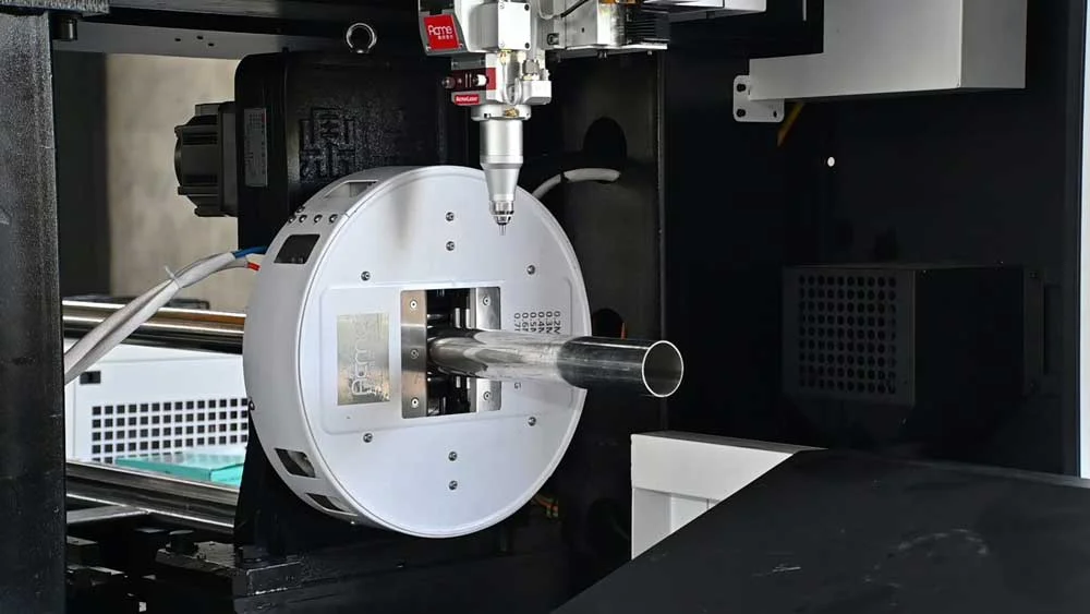 gia-may-cat-ong-cnc-laser-4