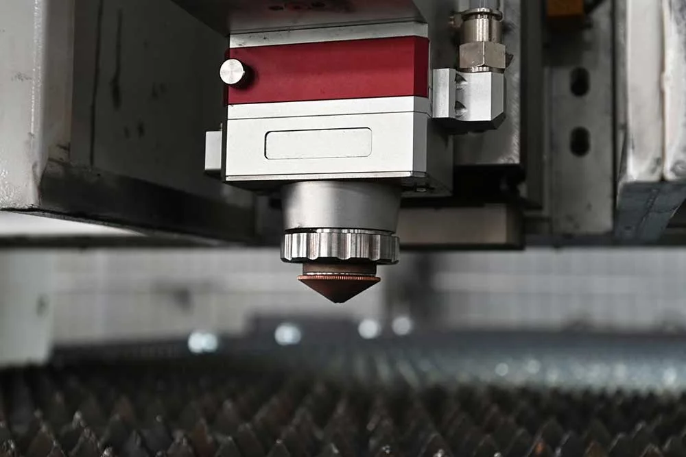 gia-may-cat-ong-cnc-laser-6