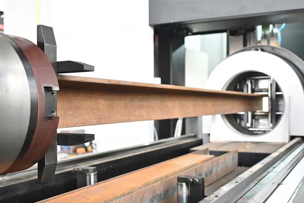 gia-may-cat-ong-cnc-laser-8
