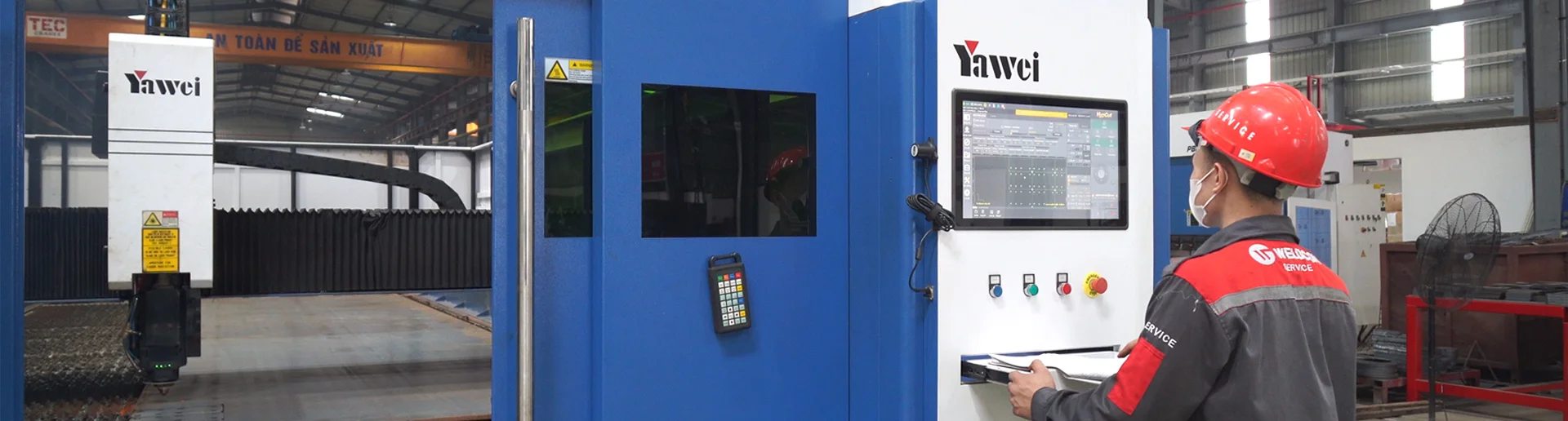 Máy cắt CNC