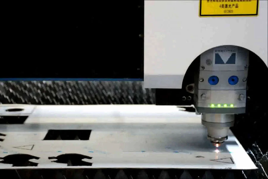 Máy cắt laser hiện đại cần có những tính năng nào?