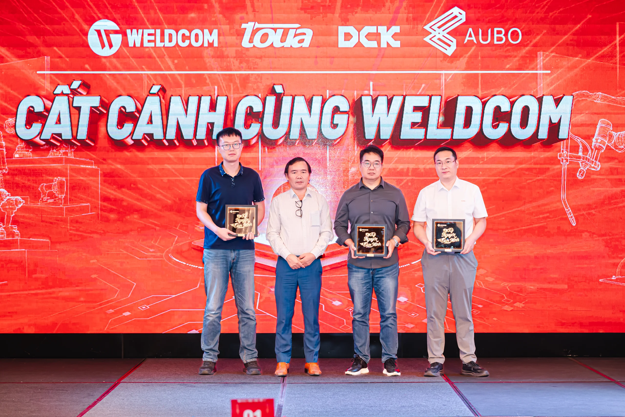 Cất cánh cùng Weldcom