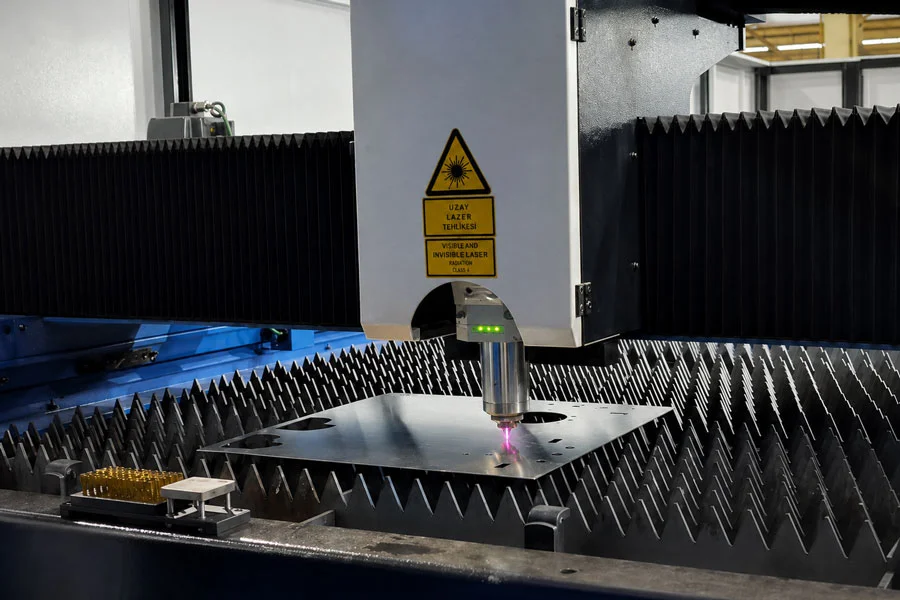 Máy cắt laser 6kW