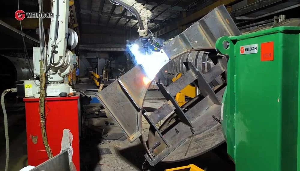 robot-han-tig-1