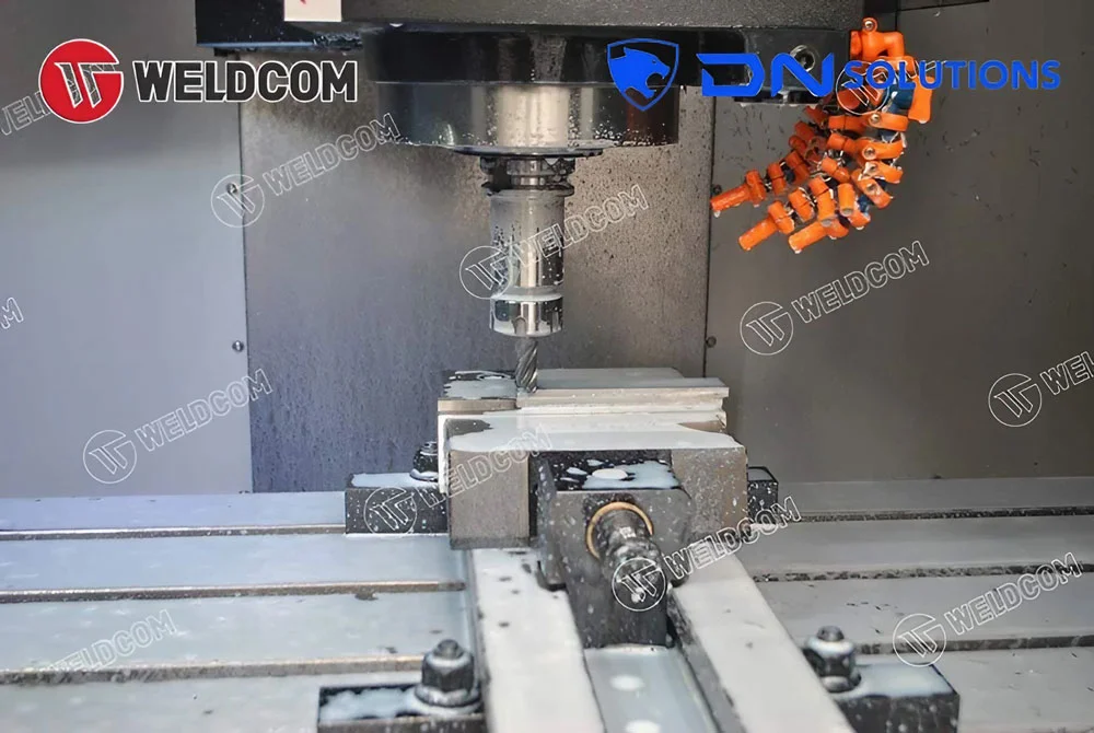 Phân loại máy phay CNC
