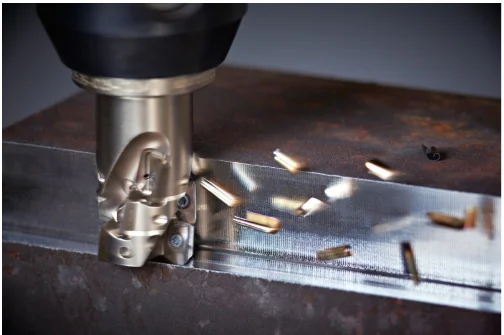 Lưu ý doanh nghiệp cần biết khi chọn mua máy phay ngang CNC