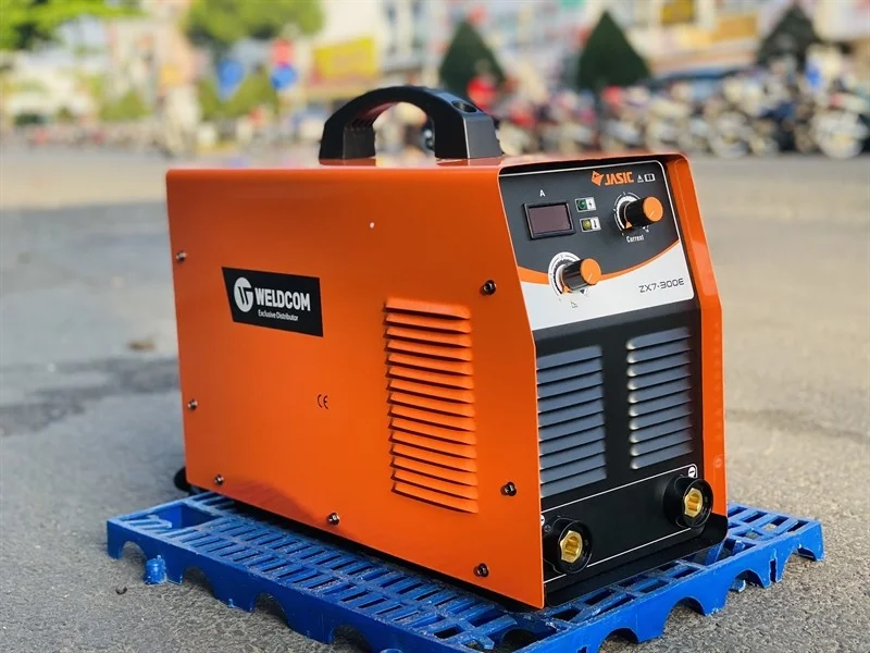 may-han-jasic-zx7-300e