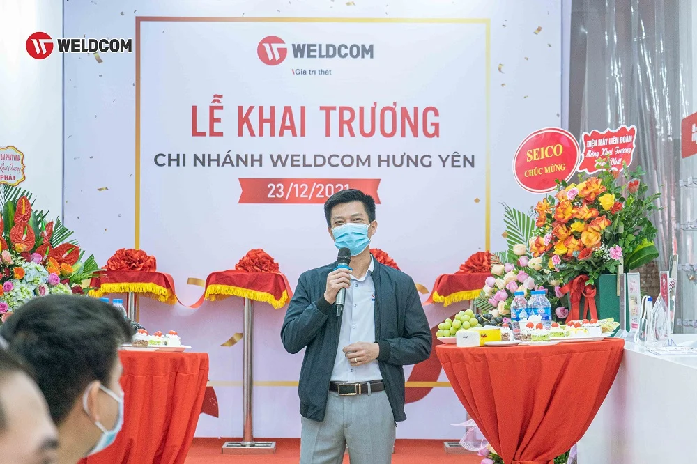 RA-MAT-WELDCOM-HUNG-YEN-CUNG-NHIEU-UU-DAI-CHO-KHACH-HANG5