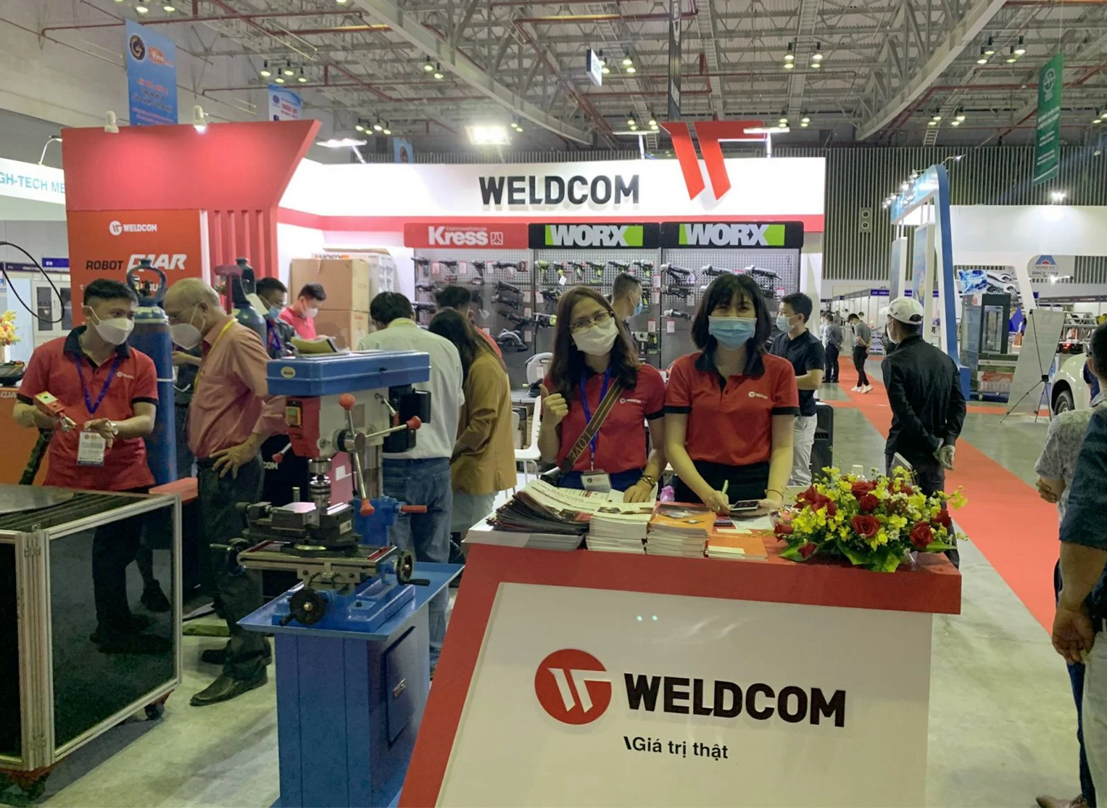 WELDCOM KHUẤY ĐẢO TẠI TRIỂN LÃM QUỐC TẾ VINAMAC EXPO 2021