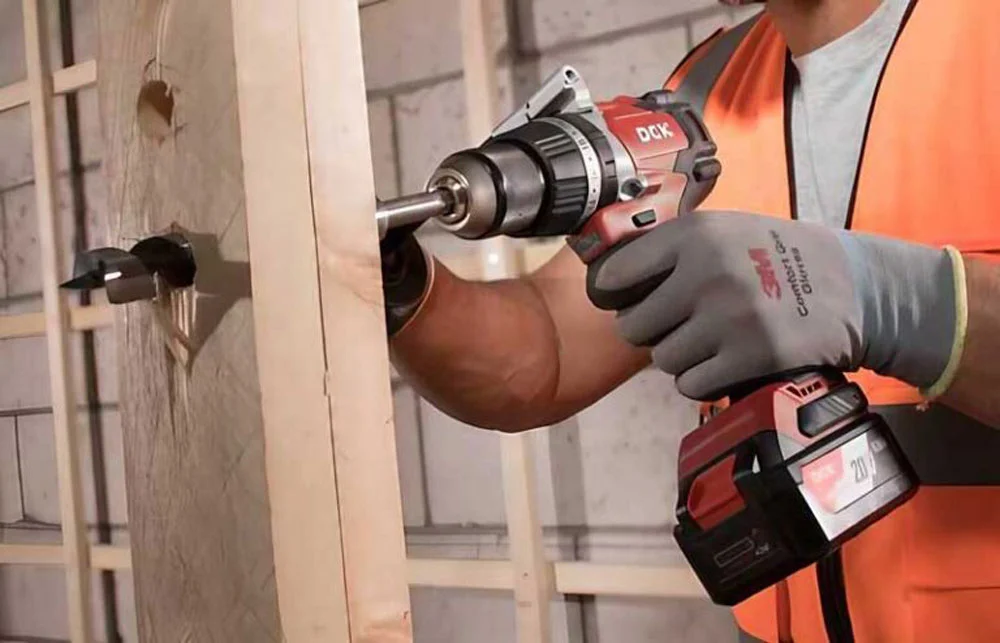 Nguyên lý hoạt động của pin máy khoan