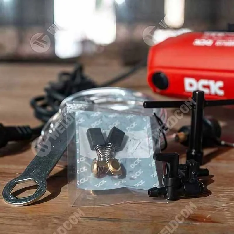 Máy cắt gạch 1240W 110mm KZE02-110 - DCK chính hãng