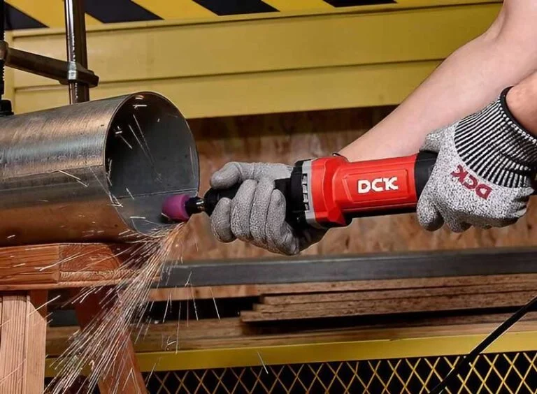 Máy mài thẳng 710W DCK KSJ08-25 có hiệu suất mạnh mẽ
