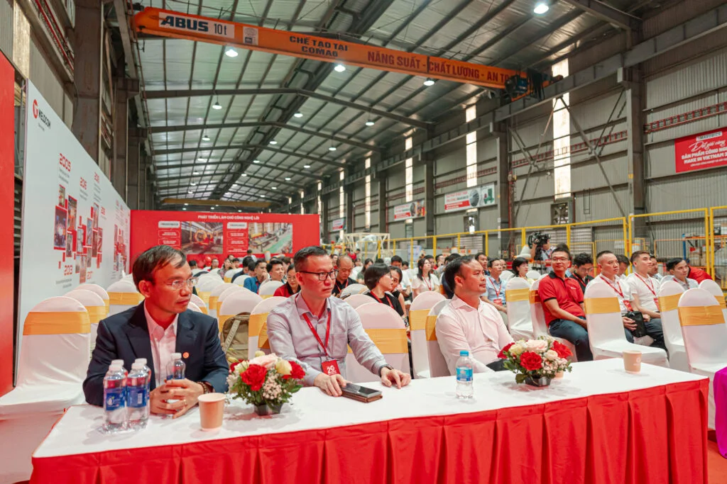 Ngay-cong-nghe-TT-RD-2-22-1024x683