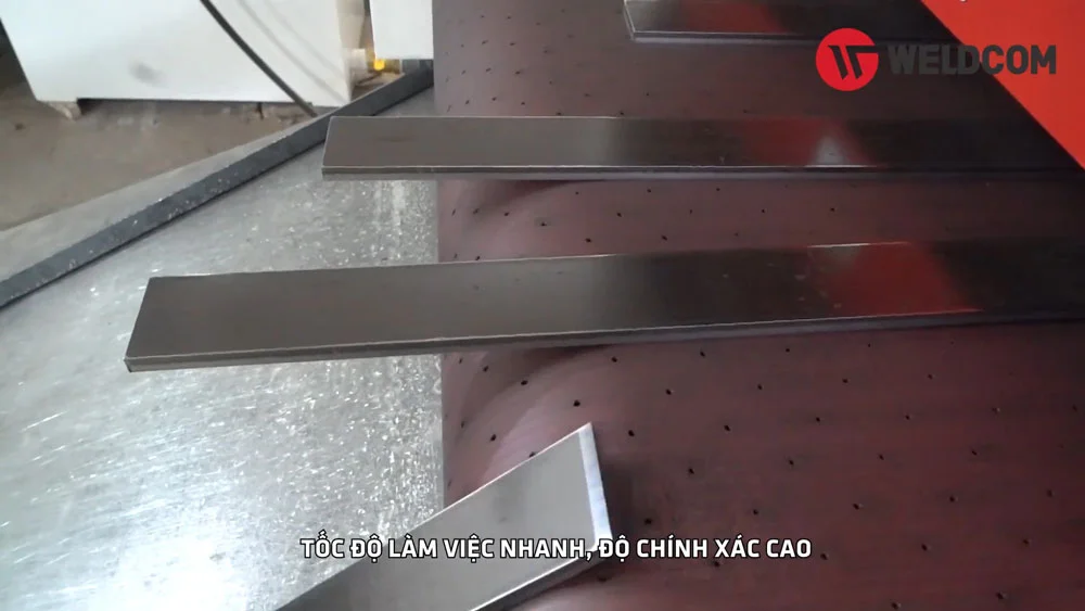 Ưu điểm nổi bật của máy mài bavia CNC