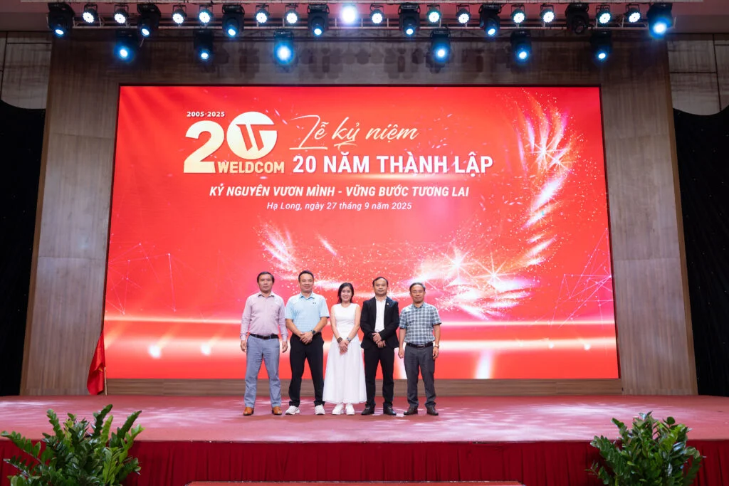 Gala-20-nam-129-1024x683